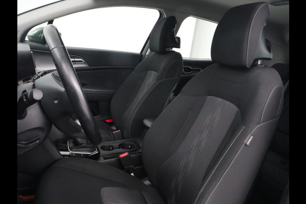 Kia Sportage 1.6 T-GDi DynamicLine | Adaptive cruise | Camera | Carplay | Navigatie | Full LED | DAB | Parkeerhulp | Digital Cockpit | Climate control | Cruise control | Bluetooth