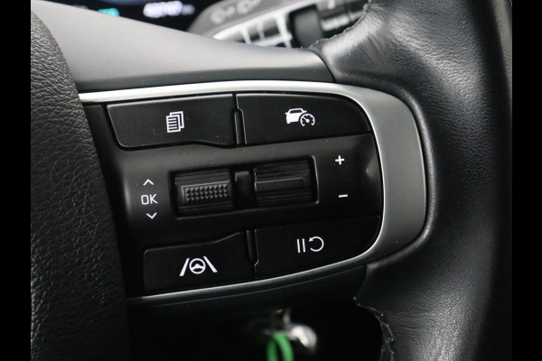 Kia Sportage 1.6 T-GDi DynamicLine | Adaptive cruise | Camera | Carplay | Navigatie | Full LED | DAB | Parkeerhulp | Digital Cockpit | Climate control | Cruise control | Bluetooth
