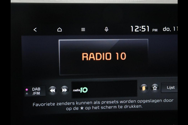 Kia Sportage 1.6 T-GDi DynamicLine | Adaptive cruise | Camera | Carplay | Navigatie | Full LED | DAB | Parkeerhulp | Digital Cockpit | Climate control | Cruise control | Bluetooth