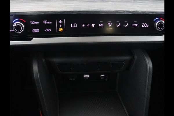 Kia Sportage 1.6 T-GDi DynamicLine | Adaptive cruise | Camera | Carplay | Navigatie | Full LED | DAB | Parkeerhulp | Digital Cockpit | Climate control | Cruise control | Bluetooth