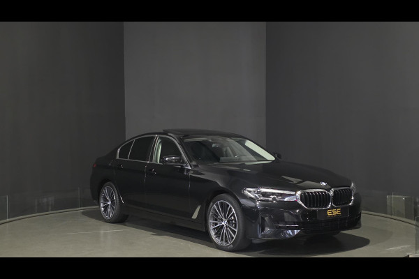 BMW 5 Serie 530e Executive | 360 Camera | Glazen schuif-/kanteldak | Facelift