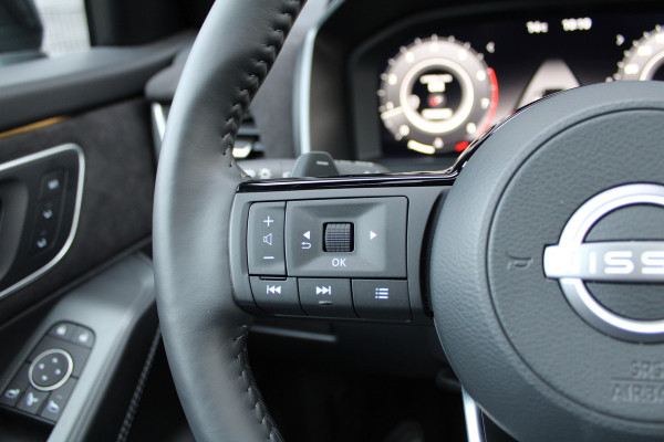 Nissan QASHQAI 1.3 MHEV Xtronic Tekna Plus | BTW | VOL! | PANO | HUD | MASSAGE | BOSE |