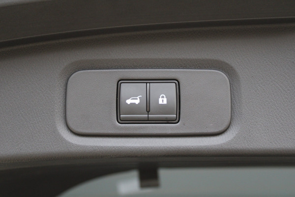 Nissan QASHQAI 1.3 MHEV Xtronic Tekna Plus | BTW | VOL! | PANO | HUD | MASSAGE | BOSE |