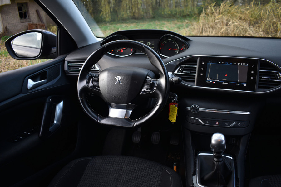 Peugeot 308 110PK PureTech ACTIVE CRUISE/ECC/NAVI