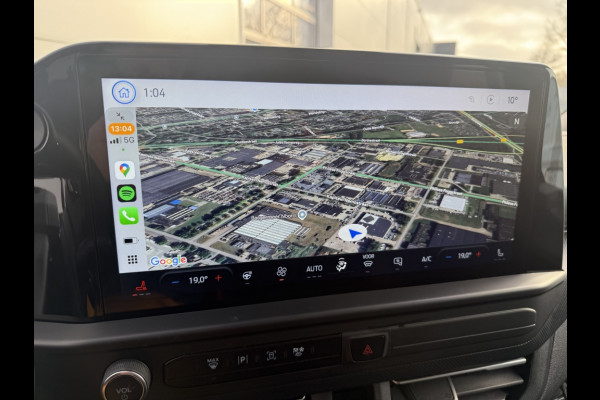 Ford Transit Custom 320 2.0 TDCI L2H1 LIMITED DUBBELCABINE! AUTOMAAT! TREKHAAK!