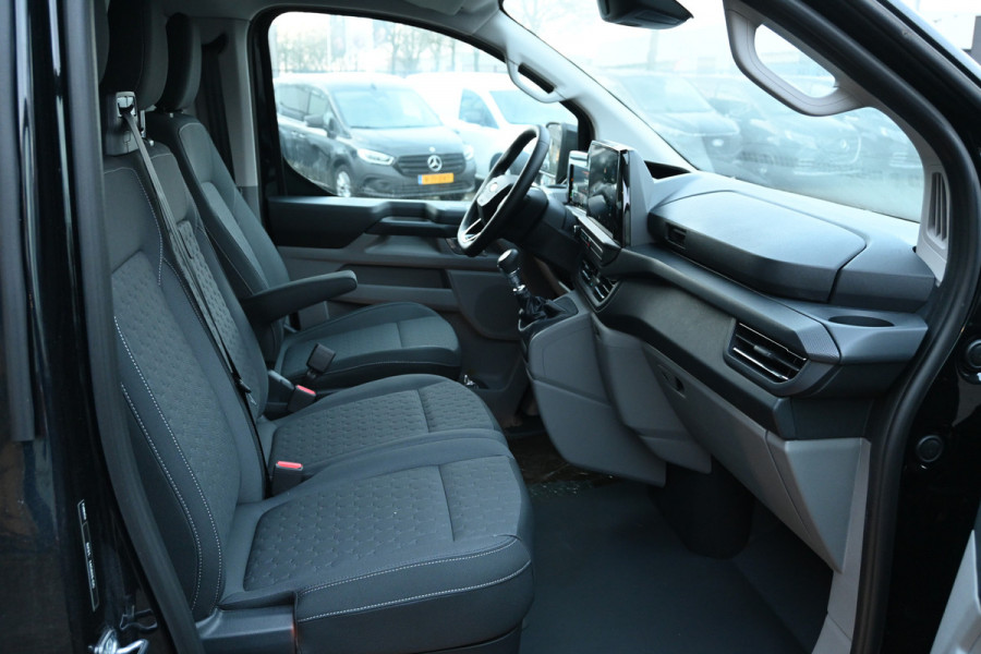 Ford Transit Custom 320L 2.0 TDCI L2H1 Limited Driver assist pack, Draadloos laden, Trekhaak