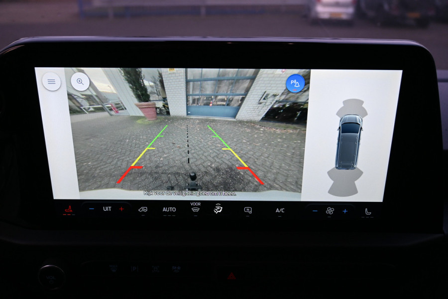 Ford Transit Custom 320L 2.0 TDCI L2H1 Limited Driver assist pack, Draadloos laden, Trekhaak