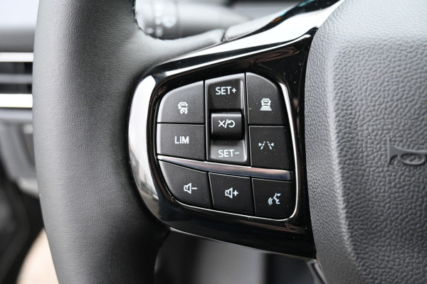 Ford Transit Custom 280S 2.0 TDCI L1H1 Limited Driver assist pack, Draadloos laden, Trekhaak