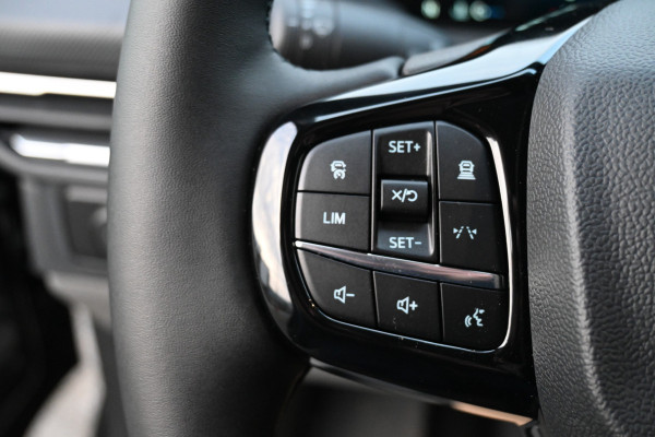 Ford Transit Custom 280S 2.0 TDCI L1H1 Limited Driver assist pack, Draadloos laden, Trekhaak