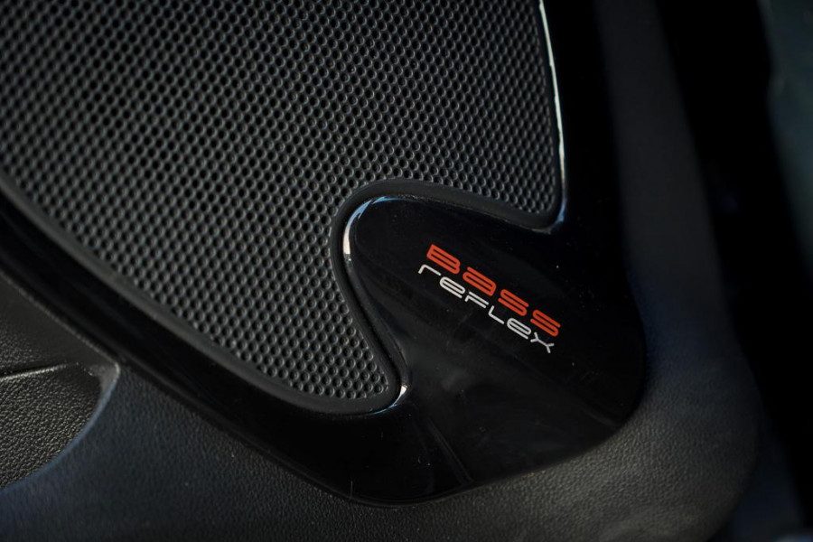 Renault Clio 0.9 TCe Intens / Trekhaak / 5Drs / Lichtmetalen velgen / Lage KM