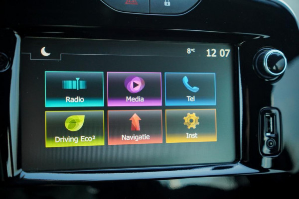 Renault Clio 0.9 TCe Intens / Trekhaak / 5Drs / Lichtmetalen velgen / Lage KM