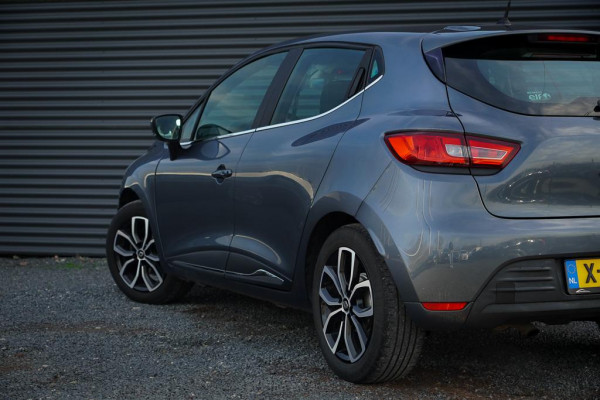 Renault Clio 0.9 TCe Intens / Trekhaak / 5Drs / Lichtmetalen velgen / Lage KM