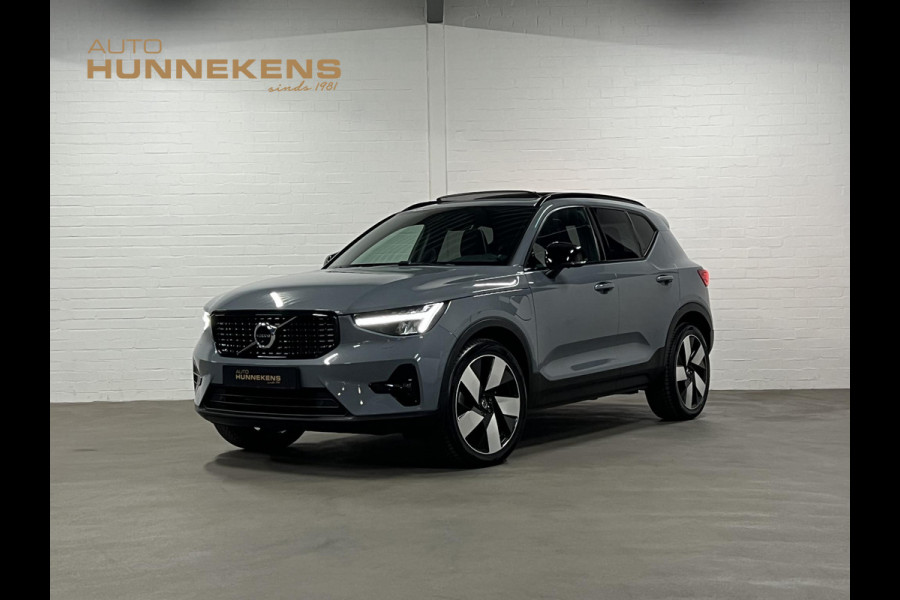 Volvo XC40 T5 Recharge Ultimate Dark Trekhaak | Open dak | Adaptive Cruise | Harman Kardon | 360 graden camera | Stoel-/Stuurverwarming