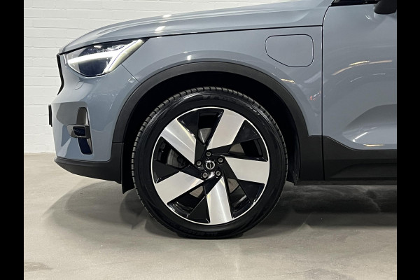 Volvo XC40 T5 Recharge Ultimate Dark Trekhaak | Open dak | Adaptive Cruise | Harman Kardon | 360 graden camera | Stoel-/Stuurverwarming