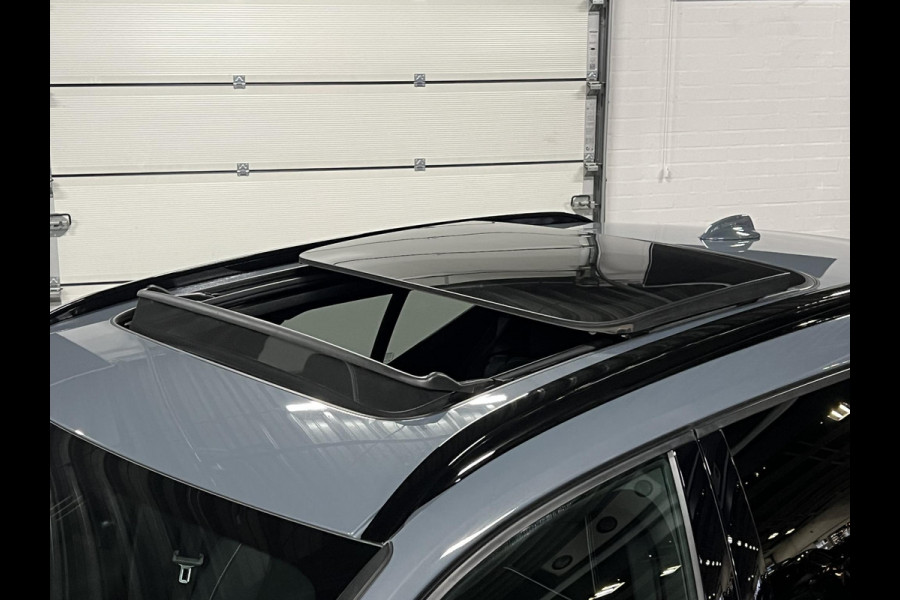 Volvo XC40 T5 Recharge Ultimate Dark Trekhaak | Open dak | Adaptive Cruise | Harman Kardon | 360 graden camera | Stoel-/Stuurverwarming