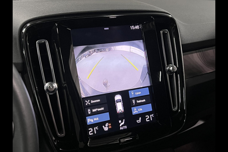 Volvo XC40 T5 Recharge Ultimate Dark Trekhaak | Open dak | Adaptive Cruise | Harman Kardon | 360 graden camera | Stoel-/Stuurverwarming