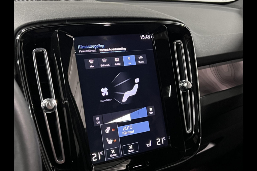 Volvo XC40 T5 Recharge Ultimate Dark Trekhaak | Open dak | Adaptive Cruise | Harman Kardon | 360 graden camera | Stoel-/Stuurverwarming