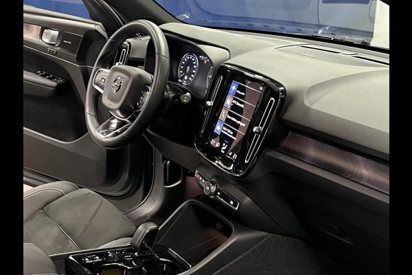 Volvo XC40 T5 Recharge Ultimate Dark Trekhaak | Open dak | Adaptive Cruise | Harman Kardon | 360 graden camera | Stoel-/Stuurverwarming
