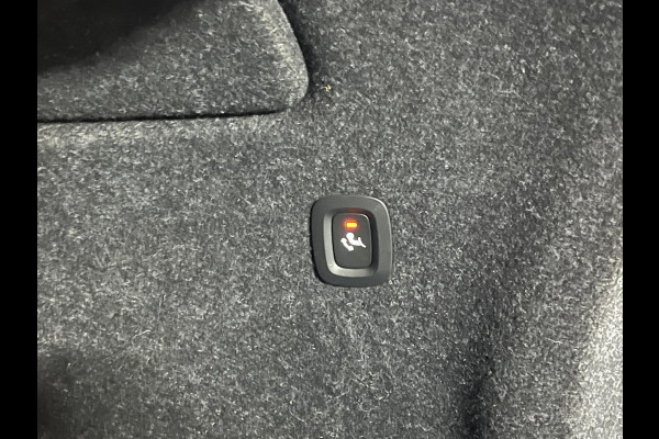 Volvo XC40 T5 Recharge Ultimate Dark Trekhaak | Open dak | Adaptive Cruise | Harman Kardon | 360 graden camera | Stoel-/Stuurverwarming