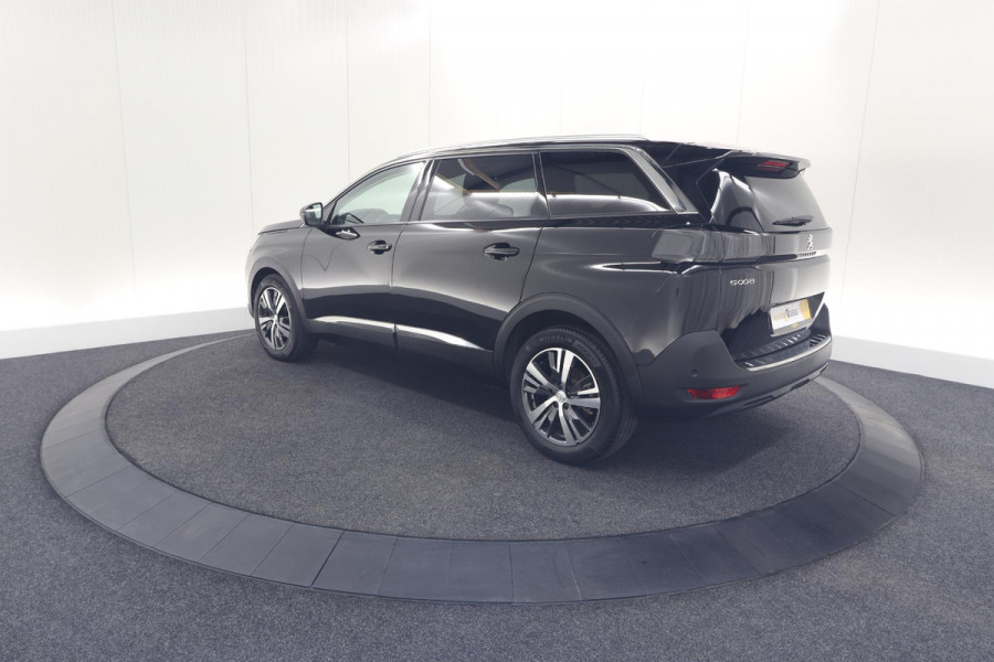 Peugeot 5008 PureTech 130 EAT8 Allure Pack | Stoelverwarming | Camera | Dodehoekdetectie | Navigatie