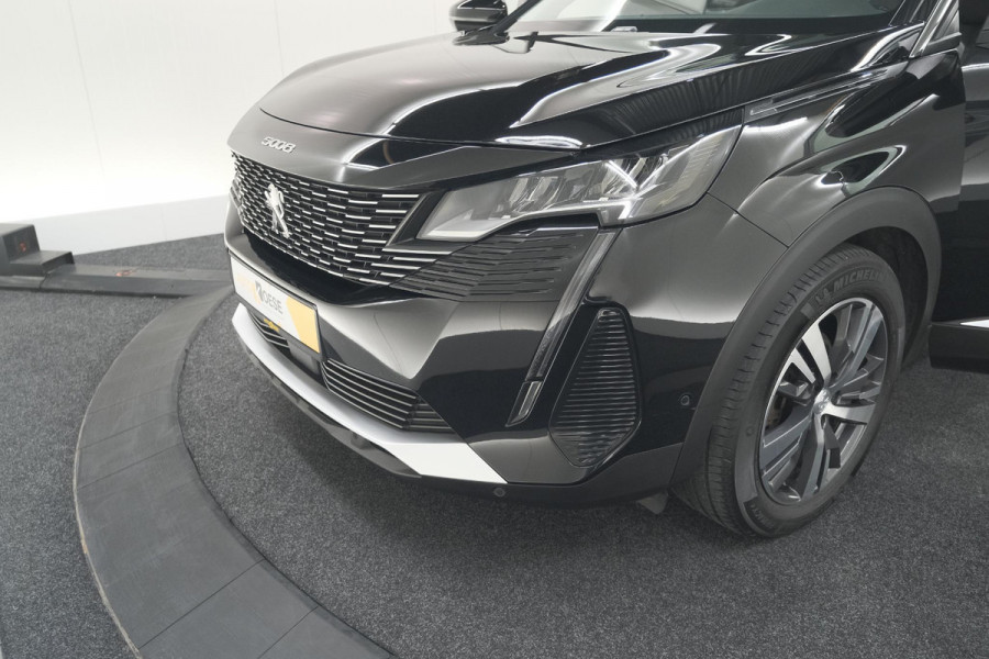 Peugeot 5008 PureTech 130 EAT8 Allure Pack | Stoelverwarming | Camera | Dodehoekdetectie | Navigatie