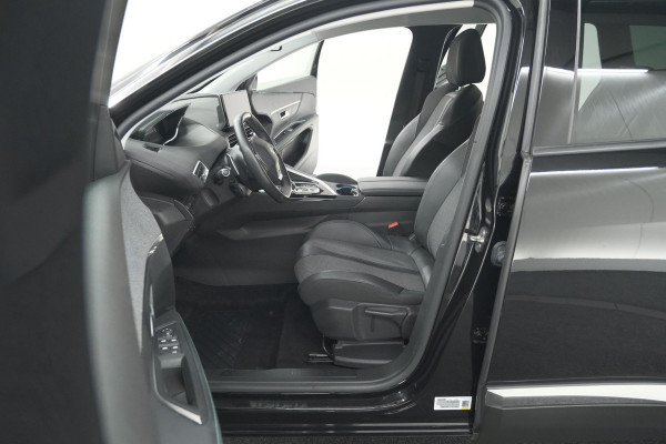 Peugeot 5008 PureTech 130 EAT8 Allure Pack | Stoelverwarming | Camera | Dodehoekdetectie | Navigatie