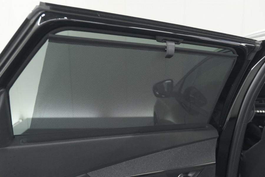 Peugeot 5008 PureTech 130 EAT8 Allure Pack | Stoelverwarming | Camera | Dodehoekdetectie | Navigatie