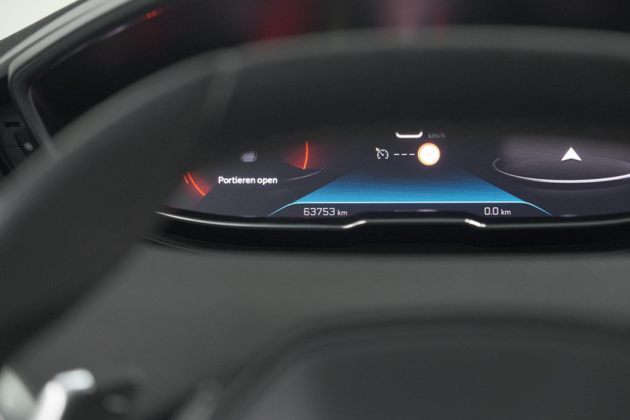 Peugeot 5008 PureTech 130 EAT8 Allure Pack | Stoelverwarming | Camera | Dodehoekdetectie | Navigatie