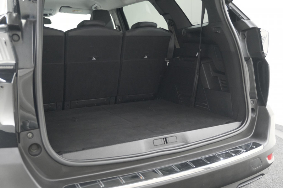 Peugeot 5008 PureTech 130 EAT8 Allure Pack | Stoelverwarming | Camera | Dodehoekdetectie | Navigatie