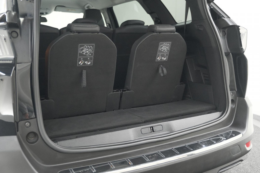Peugeot 5008 PureTech 130 EAT8 Allure Pack | Stoelverwarming | Camera | Dodehoekdetectie | Navigatie