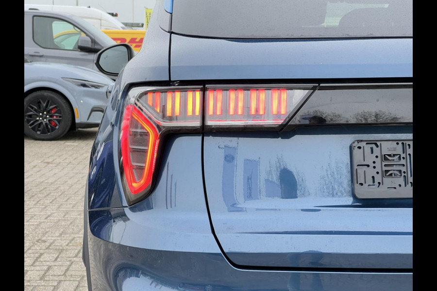 Lynk & Co 01 1.5 261 pk | PHEV | 360 Camera | Adaptieve Cruise | Elek. Achterklep | Panorama dak | Stoelverwarming | 1.800kg Trekgewicht