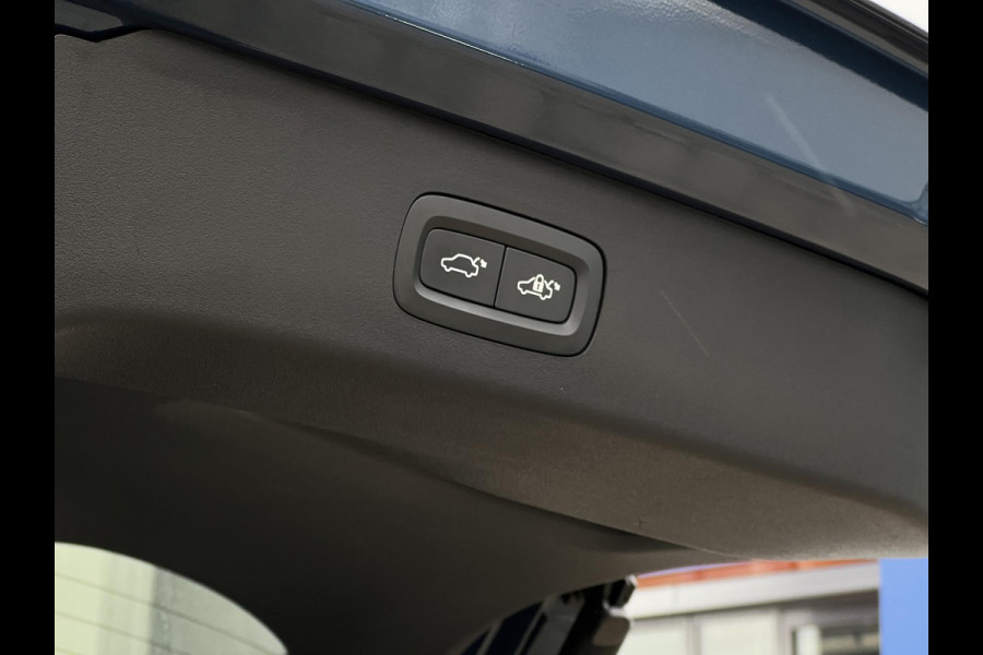 Lynk & Co 01 1.5 261 pk | PHEV | 360 Camera | Adaptieve Cruise | Elek. Achterklep | Panorama dak | Stoelverwarming | 1.800kg Trekgewicht