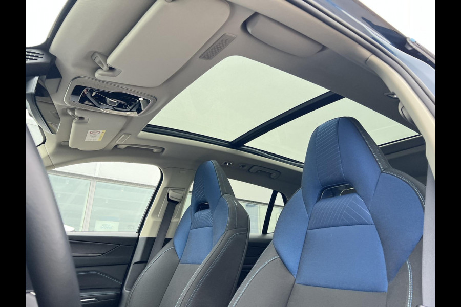 Lynk & Co 01 1.5 261 pk | PHEV | 360 Camera | Adaptieve Cruise | Elek. Achterklep | Panorama dak | Stoelverwarming | 1.800kg Trekgewicht