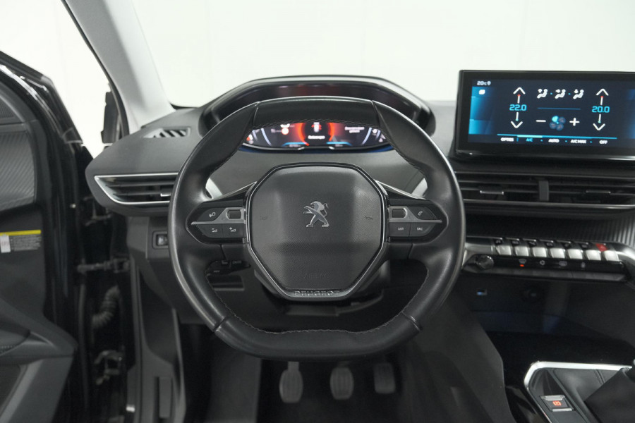 Peugeot 3008 PureTech 130 Allure | Trekhaak | Camera | Dodehoekdetectie | Navigatie