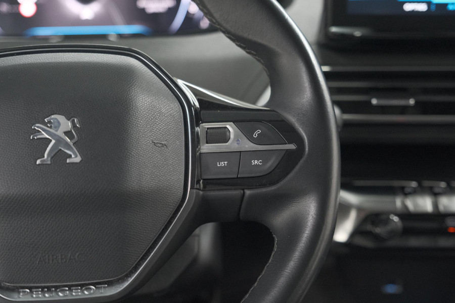Peugeot 3008 PureTech 130 Allure | Trekhaak | Camera | Dodehoekdetectie | Navigatie
