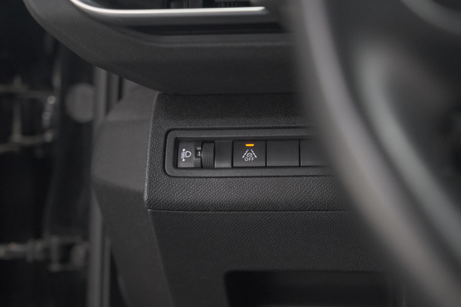 Peugeot 3008 PureTech 130 Allure | Trekhaak | Camera | Dodehoekdetectie | Navigatie