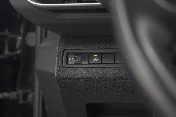 Peugeot 3008 PureTech 130 Allure | Trekhaak | Camera | Dodehoekdetectie | Navigatie