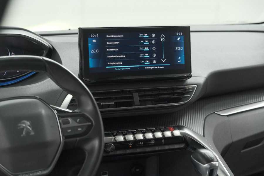 Peugeot 3008 PureTech 130 Allure | Trekhaak | Camera | Dodehoekdetectie | Navigatie