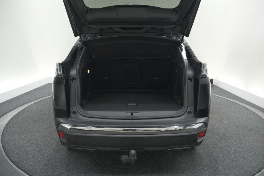 Peugeot 3008 PureTech 130 Allure | Trekhaak | Camera | Dodehoekdetectie | Navigatie