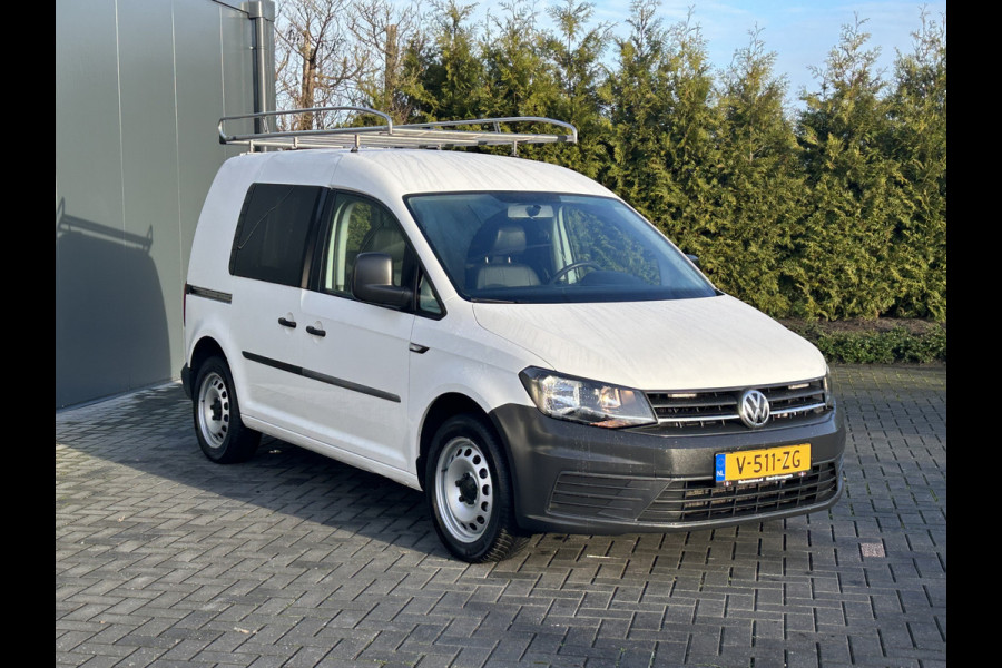 Volkswagen Caddy 1.4 TSI 126 PK / DSG AUTOMAAT / L1H1 / 1e EIG. / TREKHAAK / IMPERIAAL / AIRCO / CRUISE / NAVI / APPLE CARPLAY