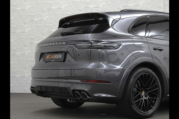 Porsche Cayenne 3.0 E-Hybrid | Sport-Design | 360 Camera | Burmester | Sport-Chrono | Head-Up | Panorama | Nachtzicht | Stoelventilatie | Keyless-Start | Sport-Uitlaat | 21 inch | Stoelverwarming V+A | Leder | Trekhaak | Luchtvering | Memory | Sfeerverlichting | Dodehoek | Active Safe |