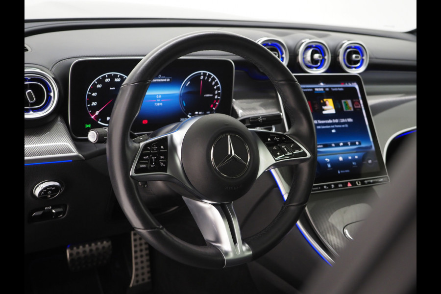Mercedes-Benz GLC 300e 4MATIC Luxury Line | Panoramadak | Massage | Burmester | Trekhaak | 360 | Leder | Adaptive Cruise