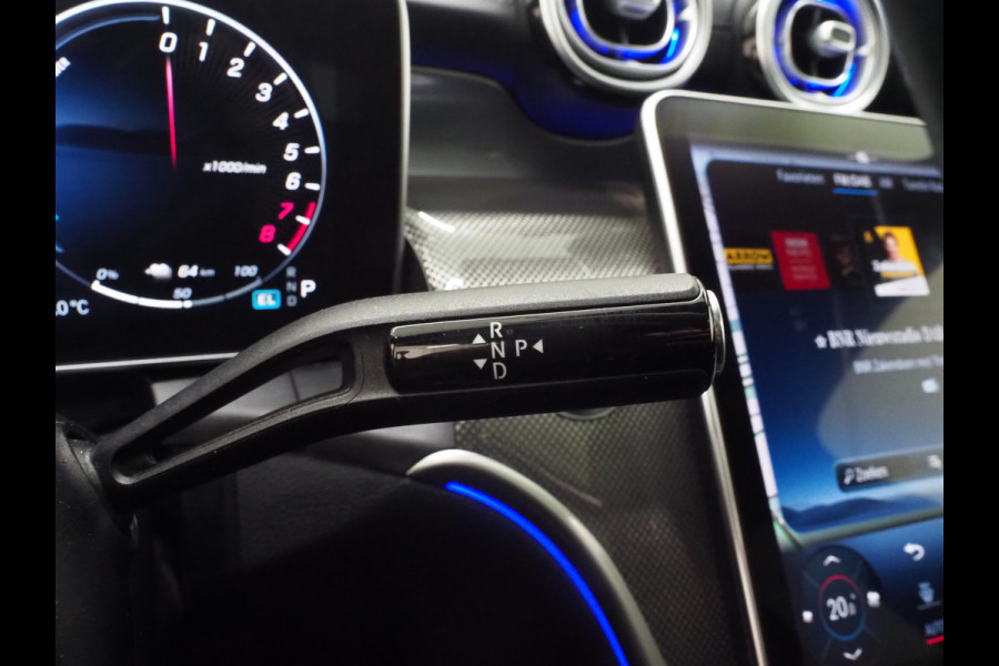 Mercedes-Benz GLC 300e 4MATIC Luxury Line | Panoramadak | Massage | Burmester | Trekhaak | 360 | Leder | Adaptive Cruise