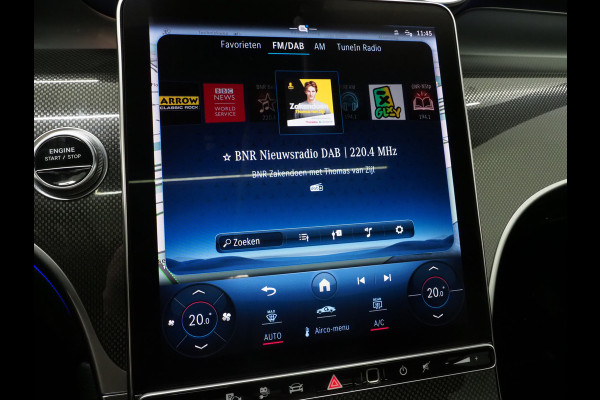 Mercedes-Benz GLC 300e 4MATIC Luxury Line | Panoramadak | Massage | Burmester | Trekhaak | 360 | Leder | Adaptive Cruise