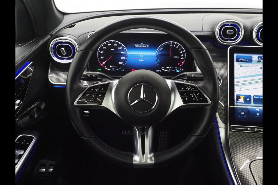 Mercedes-Benz GLC 300e 4MATIC Luxury Line | Panoramadak | Massage | Burmester | Trekhaak | 360 | Leder | Adaptive Cruise
