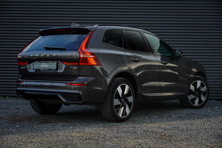 Volvo XC60 2.0 T6 Plug-in hybrid AWD Plus Dark / Pano / Harman Kardon / 20'' / Incl BTW