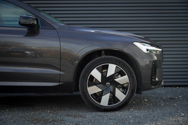 Volvo XC60 2.0 T6 Plug-in hybrid AWD Plus Dark / Pano / Harman Kardon / 20'' / Incl BTW