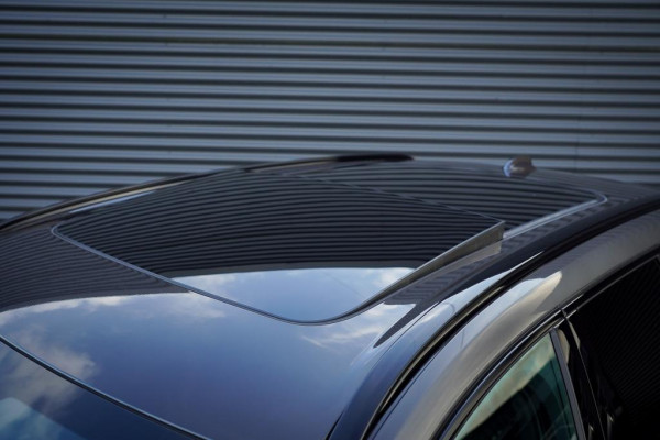 Volvo XC60 2.0 T6 Plug-in hybrid AWD Plus Dark / Pano / Harman Kardon / 20'' / Incl BTW