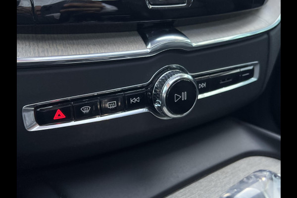 Volvo XC60 2.0 T8 Plug-in hybrid AWD Inscription Zuid | 455pk | Parking Pack | Stoelverwarming | 2.250kg Trekgewicht