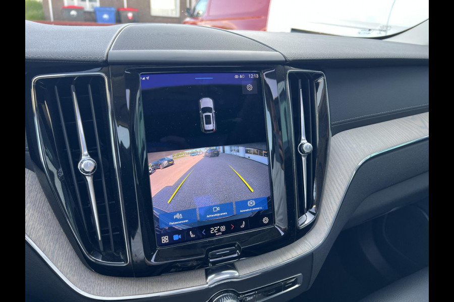 Volvo XC60 2.0 T8 Plug-in hybrid AWD Inscription Zuid | 455pk | Parking Pack | Stoelverwarming | 2.250kg Trekgewicht